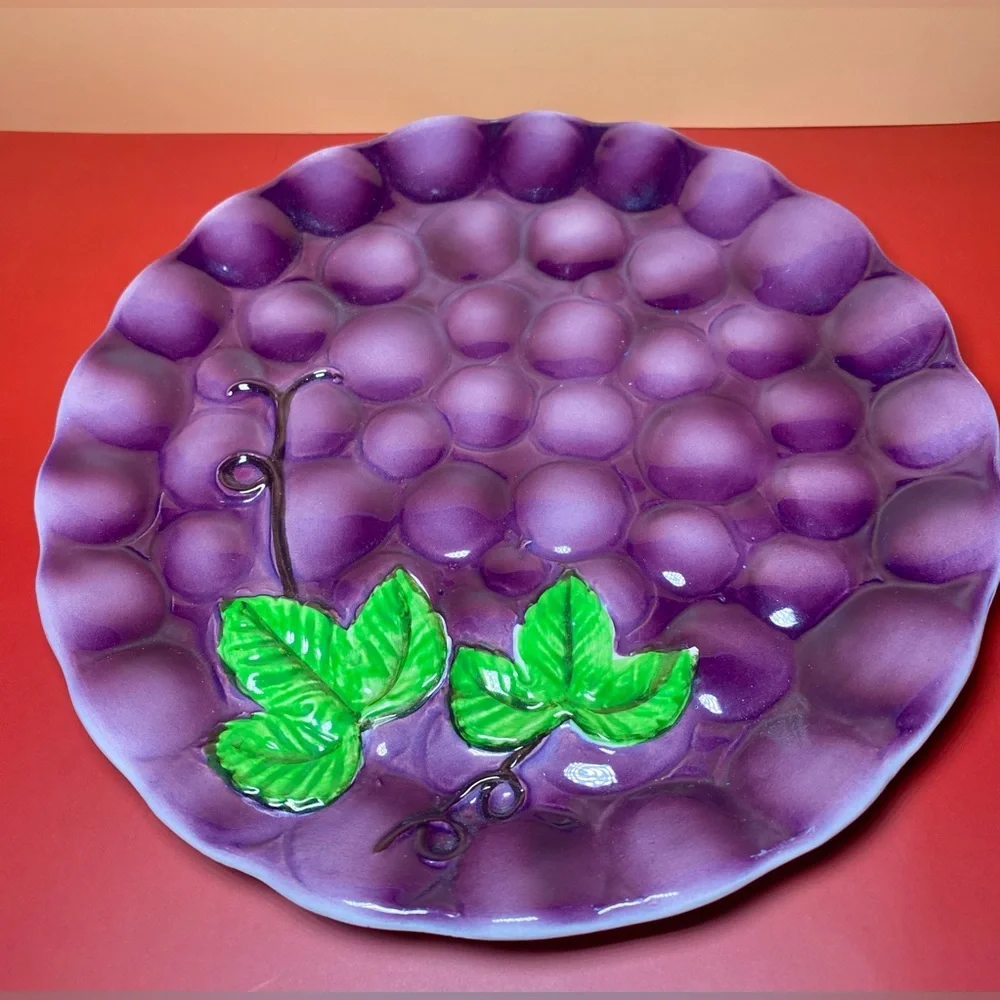 Vintage France Majolica Round Grape Motif Serving Platter Plate‎